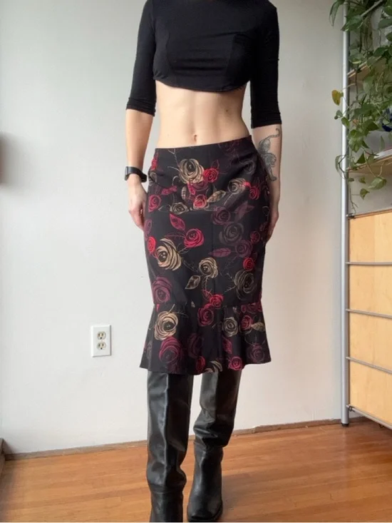 Jacob black Floral Midi Skirt - made in Canada - Picture 1 of 5